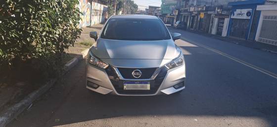 NISSAN VERSA 1.6 16V FLEX ADVANCE XTRONIC NISSAN VERSA 1.6 16V FLEX ADVANCE XTRONIC